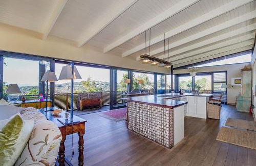 Newlands Villa | Table Mountain Villa