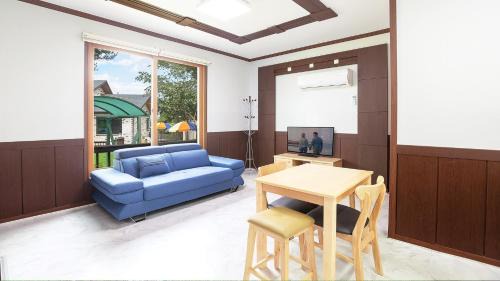 Changbun House | Taean Anmyeondo Lake and Sea Village Pension
