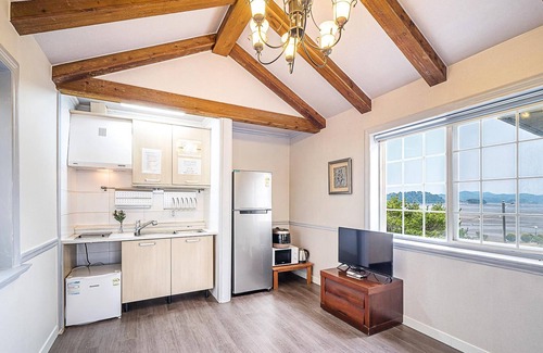 Wonbuk House | Taean Ire Pension