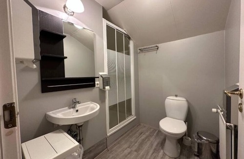 Reydarfjoerdur House | Taergesen Guesthouse