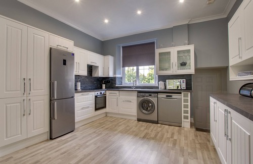 Riverside Apartment | Taff Penfro Cardiff Apartment