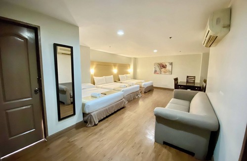 San Jose Hotel | Tagaytay Hotel Sixb City Center