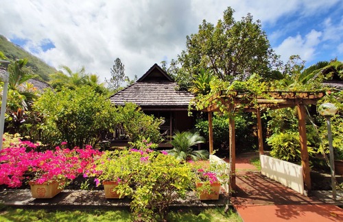 Papara House | TAHITI - Bungalow Tiamao Pitate