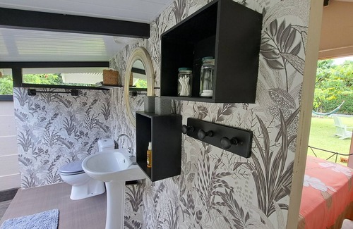Teva I Uta Bed & Breakfast | TAHITI - Mataiea BnB