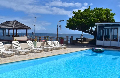 Papara Apartment | TAHITI - Studio Tiamao Mara Pool View