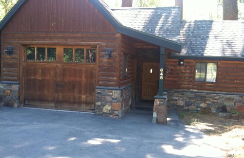 Kings Beach Cabin | Tahoe’s most romantic cabin & best kept secret for loving couples & families!