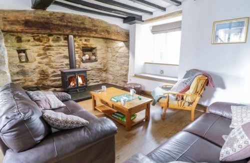 Corwen House | Tai Ucha