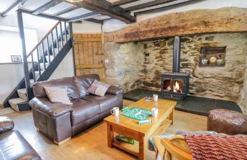 Corwen House | Tai Ucha