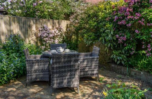 Rye House | Tail End Cottage