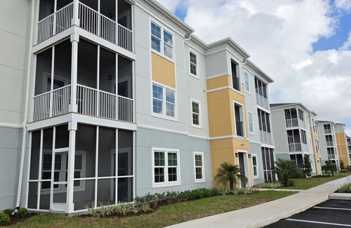 Fort Myers Apartment | Tailor 2BD 8 - Two Bedroom Apartment, Sleeps 4
