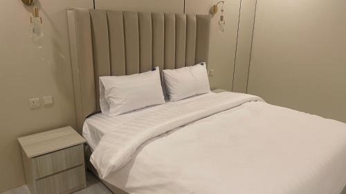 Yanbu Al Sinaiyah Apartment | Taim