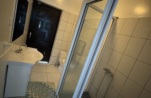 Taiohae Bed & Breakfast | Taiohae Bay Chambre Double Avec Salle de Bain