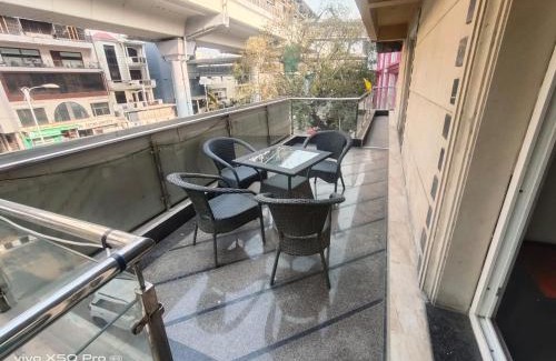 Kailash Colony House | Taj Inn Residency