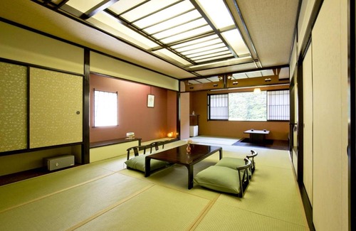 Tozawa Hotel | Takamiya Ryokan Beni