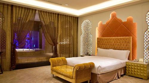 Xiaogang Hotel | Takao Love Motel
