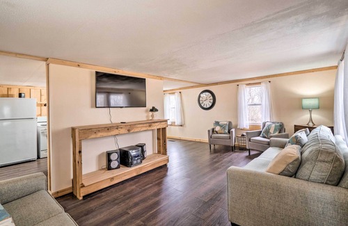 East Fultonham House | 'Take 5 Relax, Rest, Refresh' with Yard & Pond!