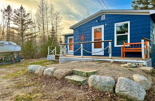 Chester Cabin | Take a break and unwind under the stars on Nova Scotia's beautiful south shore