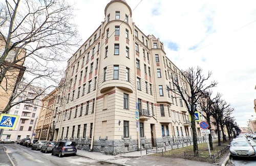 Petrovskiy House | TakeRoom Спортивная