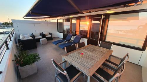 Borgholm Apartment | Takvåning - Borgholm