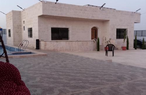 Jordan House | Tala farm and chalet