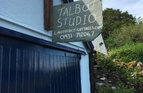 Helton Apartment | Talbot Studio Sleeps 2 (studio)
