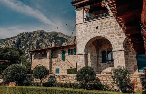 Sutomore Bed & Breakfast | Talići Hill - Rustic Villas