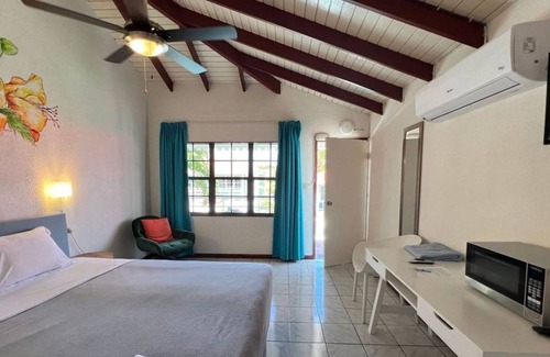 Oranjestad Hotel | Talk of the Town