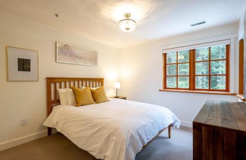 Nordic Estates House | Taluswood 36 by Outpost Whistler