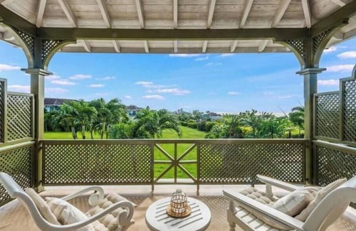 Sunset Crest Villa | Tamarind Villa - Sugar Hill