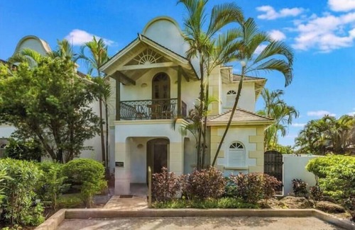Sunset Crest Villa | Tamarind Villa - Sugar Hill