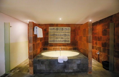 Prigen Hotel | Taman Dayu Golf Club and Resort