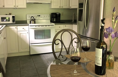 Weaverville Cottage | Tami's Hideaway - Nature and Comfort at this Private Asheville Getaway