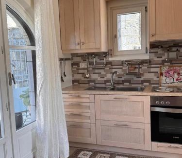 Trikolonoi House | Tami's House