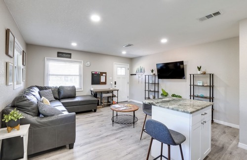 East Tampa House | Tampa Vacation Rental ~ 4 Mi to Downtown!