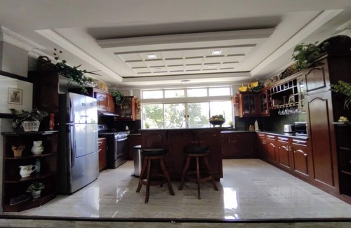 Talisay Villa | Tampus Staycation Rental Cebu