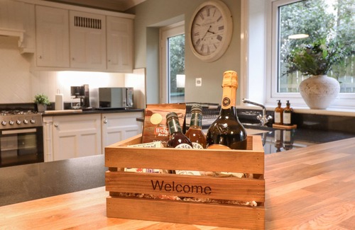 Dolanog Cottage | TAN YR ALLT, pet friendly, luxury holiday cottage in Meifod, Powys