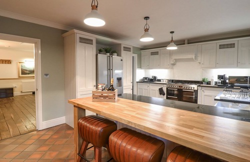 Dolanog Cottage | TAN YR ALLT, pet friendly, luxury holiday cottage in Meifod, Powys