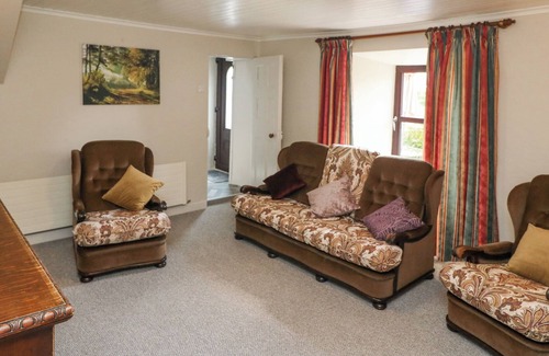 Shiplake House | TANAHILL FARMHOUSE, family friendly in Rosscarbery, County Cork