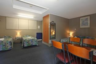 Sarina Hotel | Tandara Hotel Motel