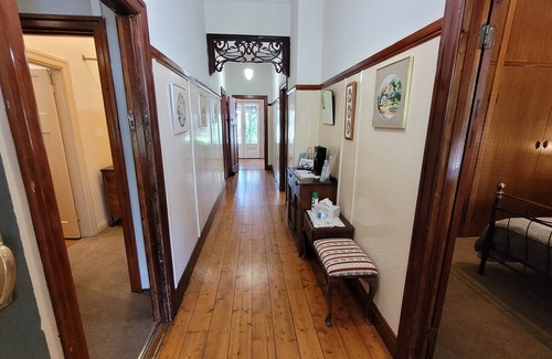 Horsham House | Tanderra Cottage Horsham