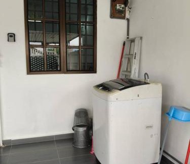 Tangkak House | TANGKAK hOMESTAY
