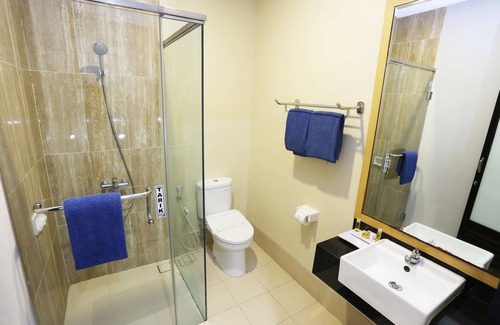 Paciran Hotel | Tanjung Kodok Beach Resort