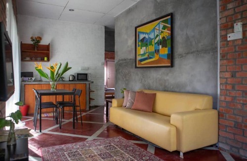Chenarong Dalam Ski Chalet | Tanjung Rhu Rouhi Retreats by Staycationhub