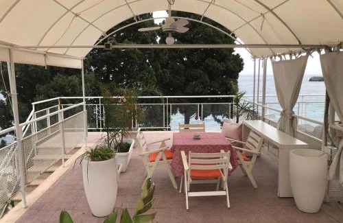 Spisone Apartment | Taormina, casa mediterranea sul mare. Isola Bella.