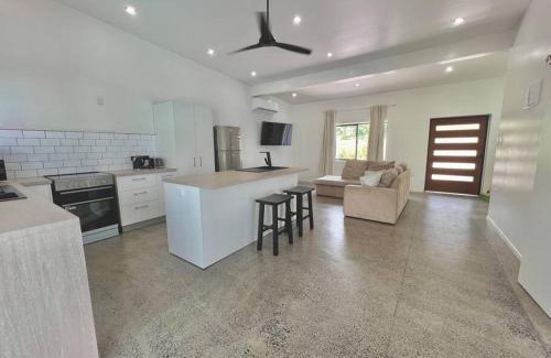 Matavera Villa | Taputu House Luxury Oasis
