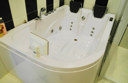 Gigiri Hotel | Tara Suites