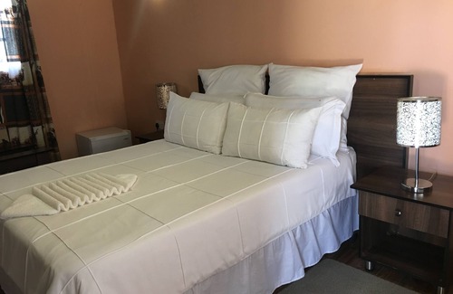 Tutume Hotel | Tashatha Hotel