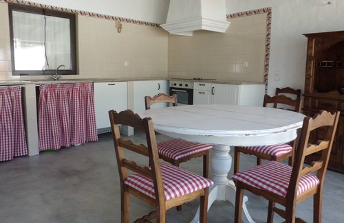 Azoia de Baixo Cottage | Tastefully Converted Cottage In A Typical Village Sleeping 6-7 People With Pool