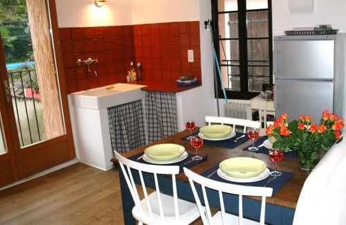 Laroque-des-Alberes House | Tastefully renovated village house in Laroque des Alberes.
