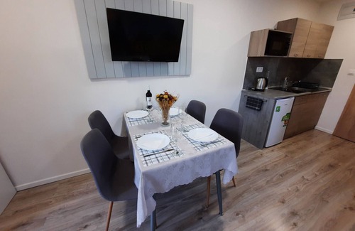 Nova Lesna House | Tatras Apartments 5 min from train station C